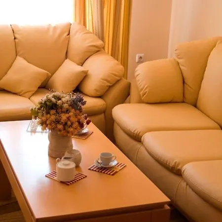 Sb In Royal Dreams Complex