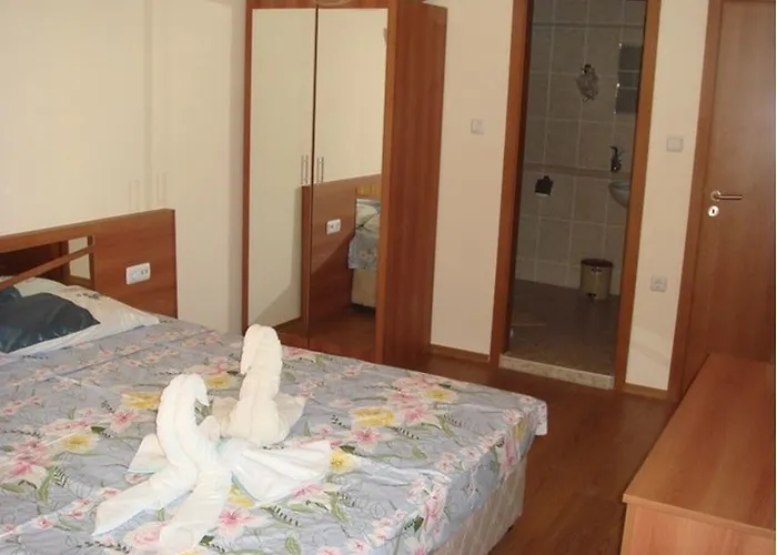 Sb In Royal Dreams Complex * サニービーチ