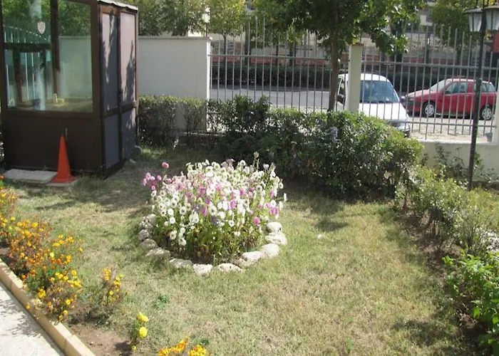 アパート Sb In Royal Dreams Complex